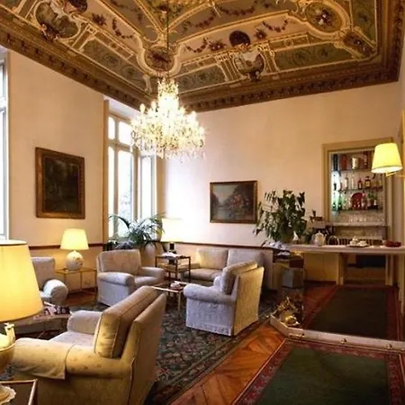 Conte Biancamano Hotel 3*